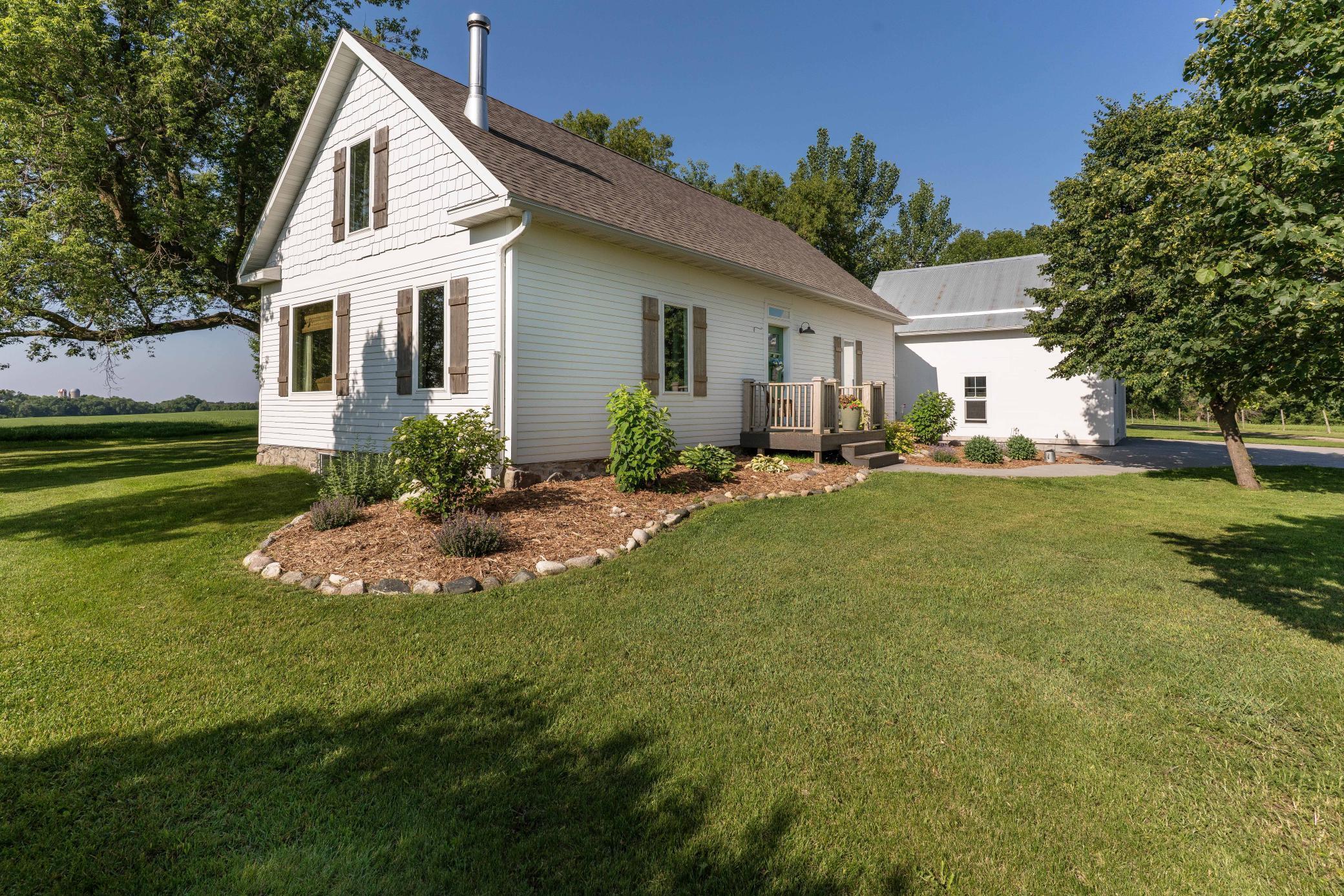 Property Photo:  18377 County Highway 25  MN 56537 