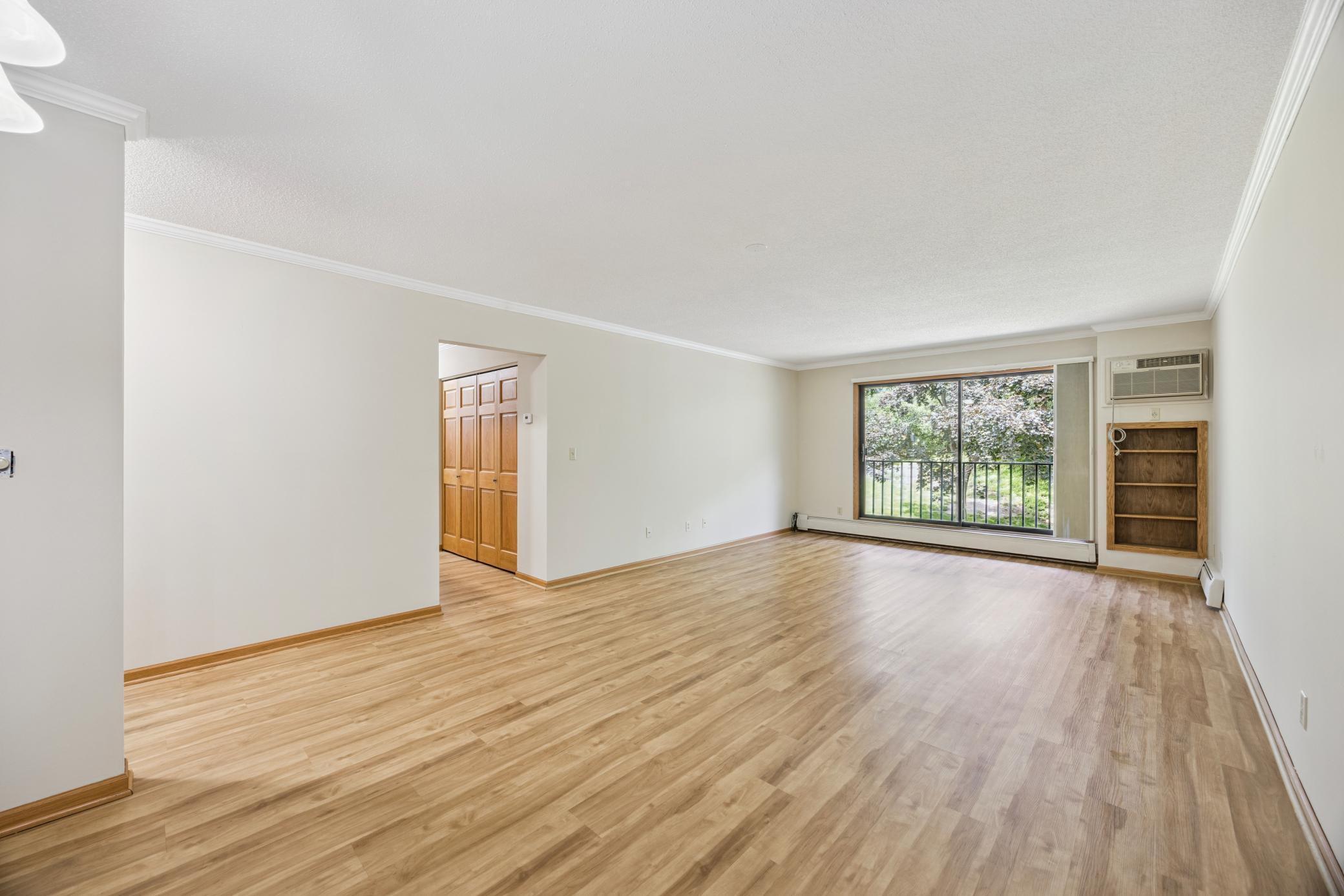 Property Photo: 12600 Parkwood Drive 214 MN 55337