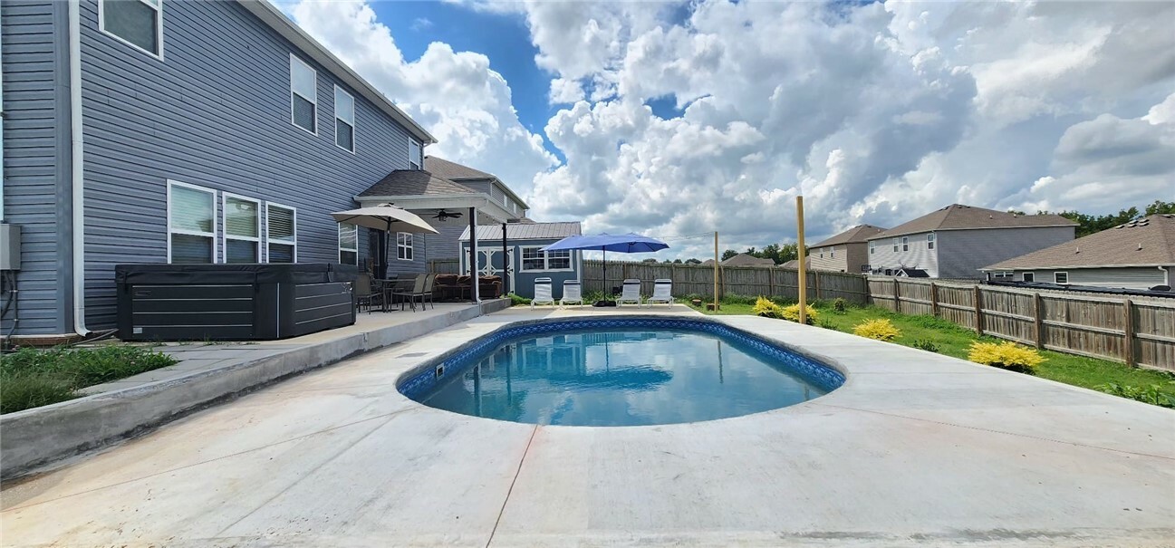 702 SW Loudon Drive  Bentonville AR 72712 photo