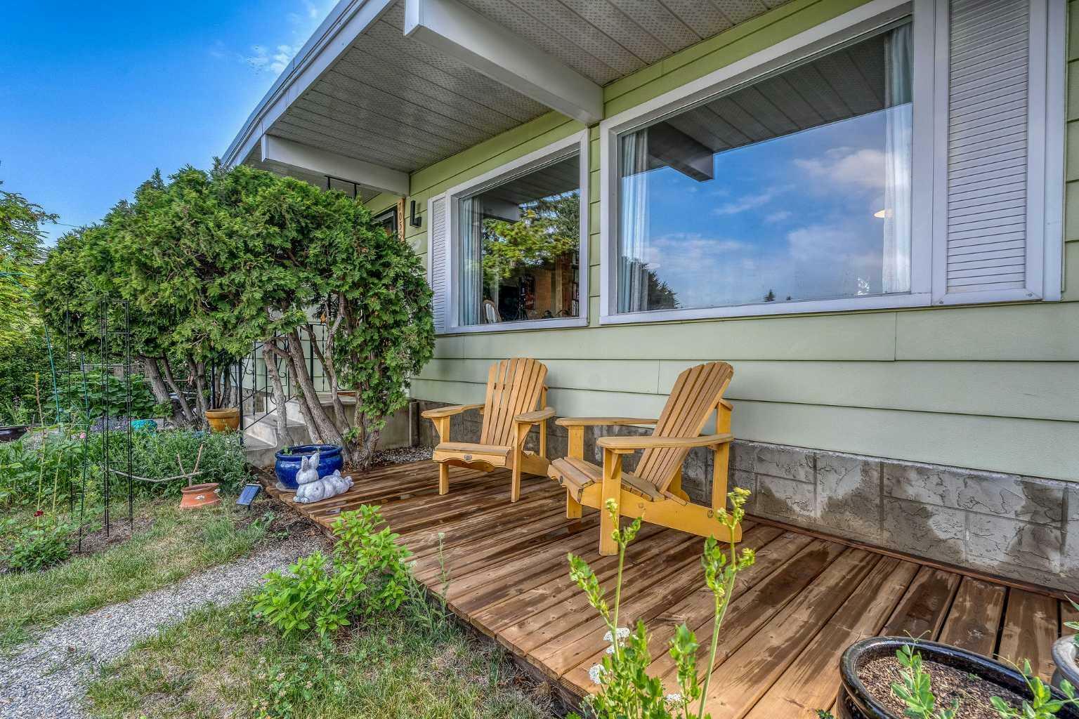 Photo de la propriété: 7059 Huntford Hill NE AB T2K 3Z5