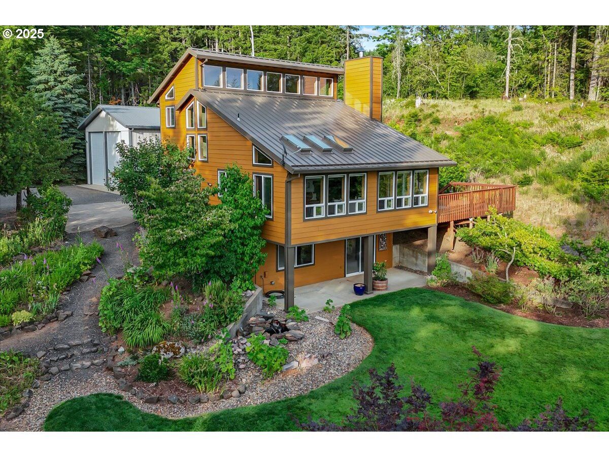 Property Photo: 23175 SW Peavine Rd OR 97128