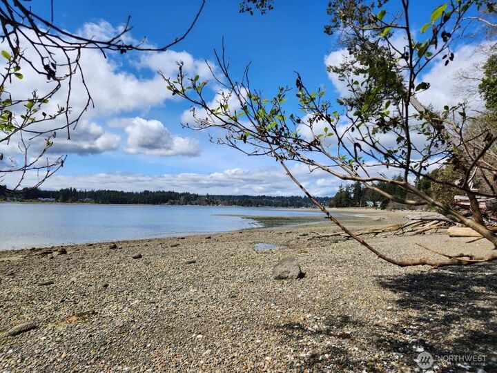 Property Photo:  5301 E State Route 302  WA 98528 