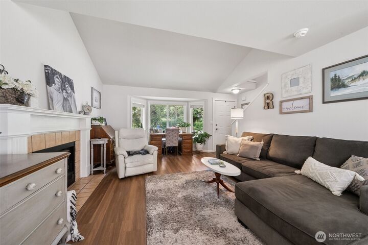 Property Photo: 5823 5825 186th Avenue Ct E WA 98391