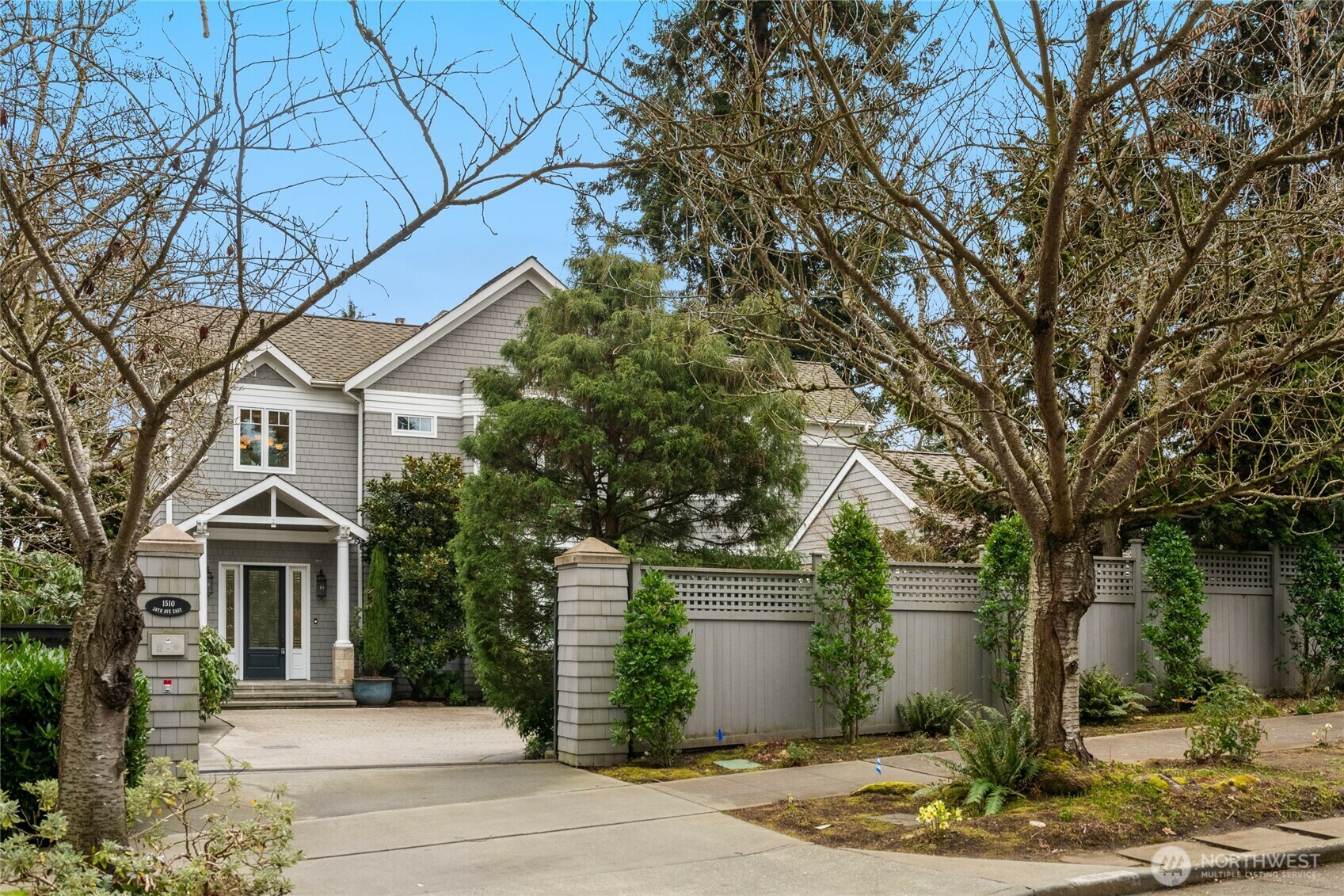 Property Photo: 1510 38th Avenue E WA 98112