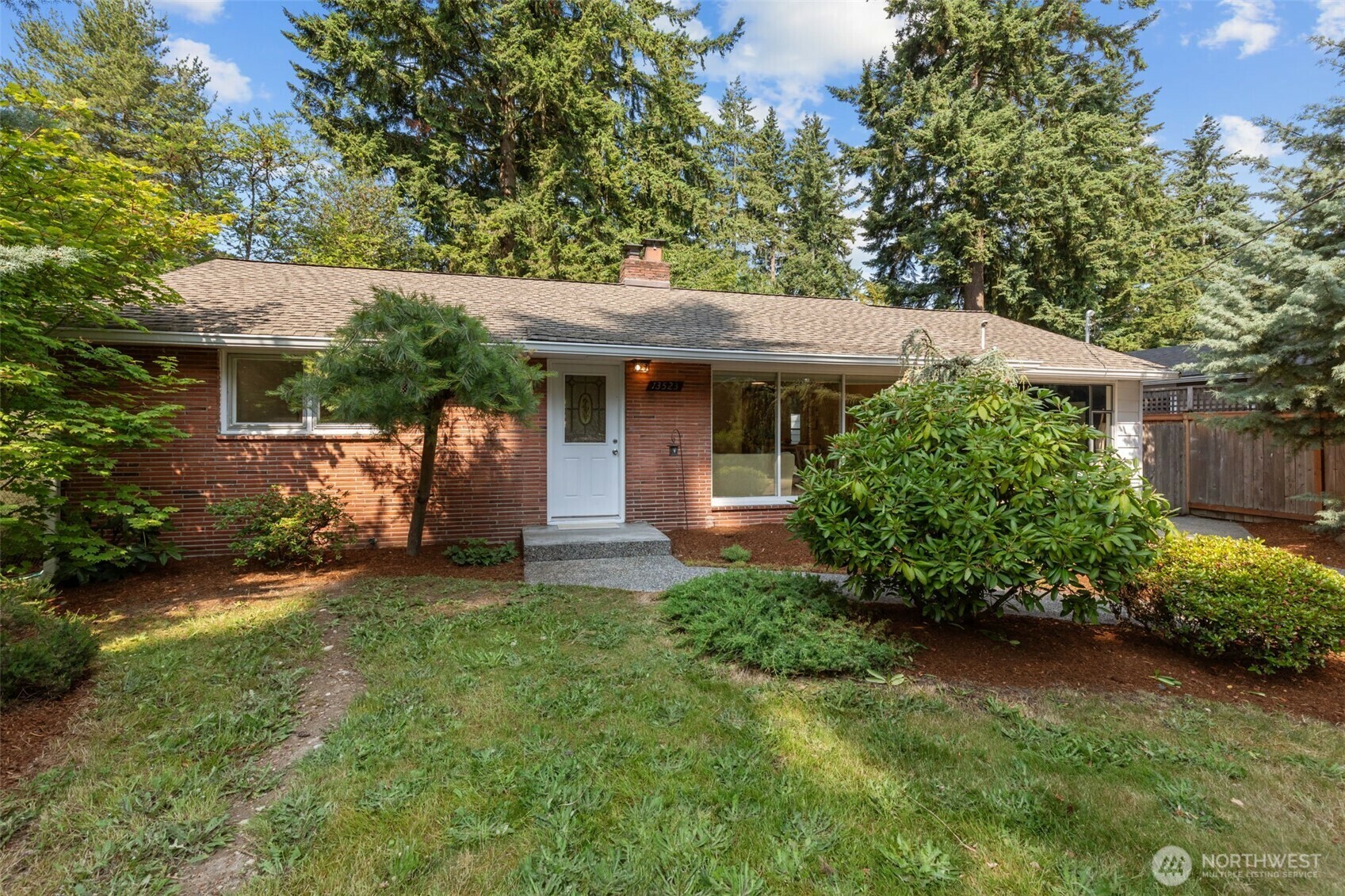 Property Photo: 13523 23rd Place NE WA 98125