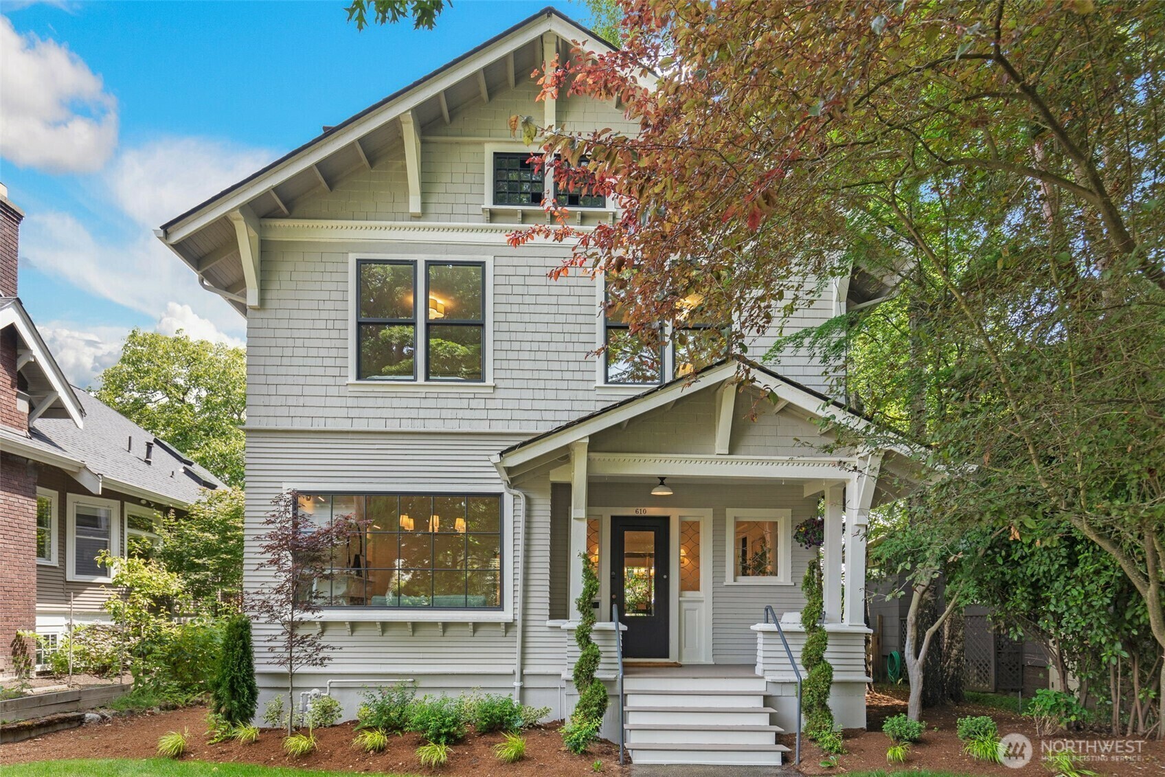 610  17th Avenue E  Seattle WA 98112 photo