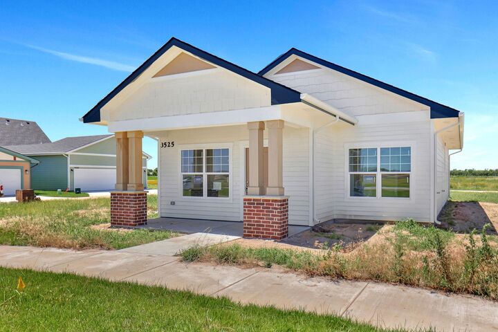 Property Photo:  3525 N Azalea St  KS 67223 