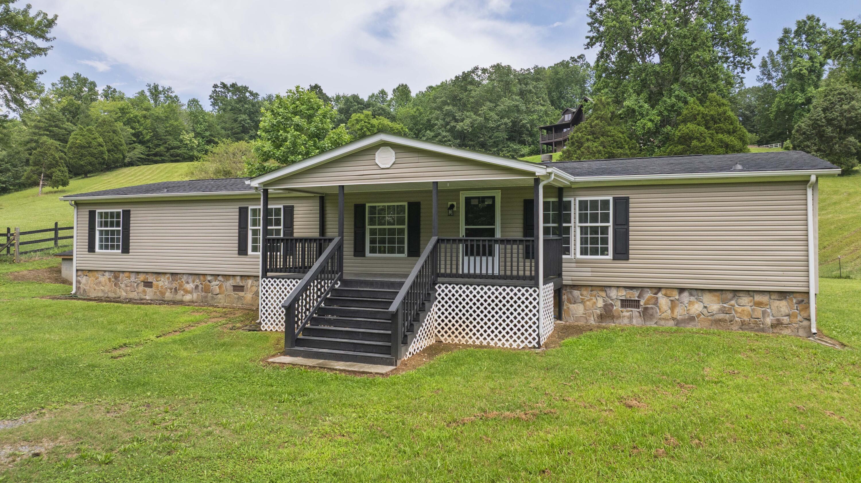Property Photo: 1355 Ideal Valley Road TN 37381
