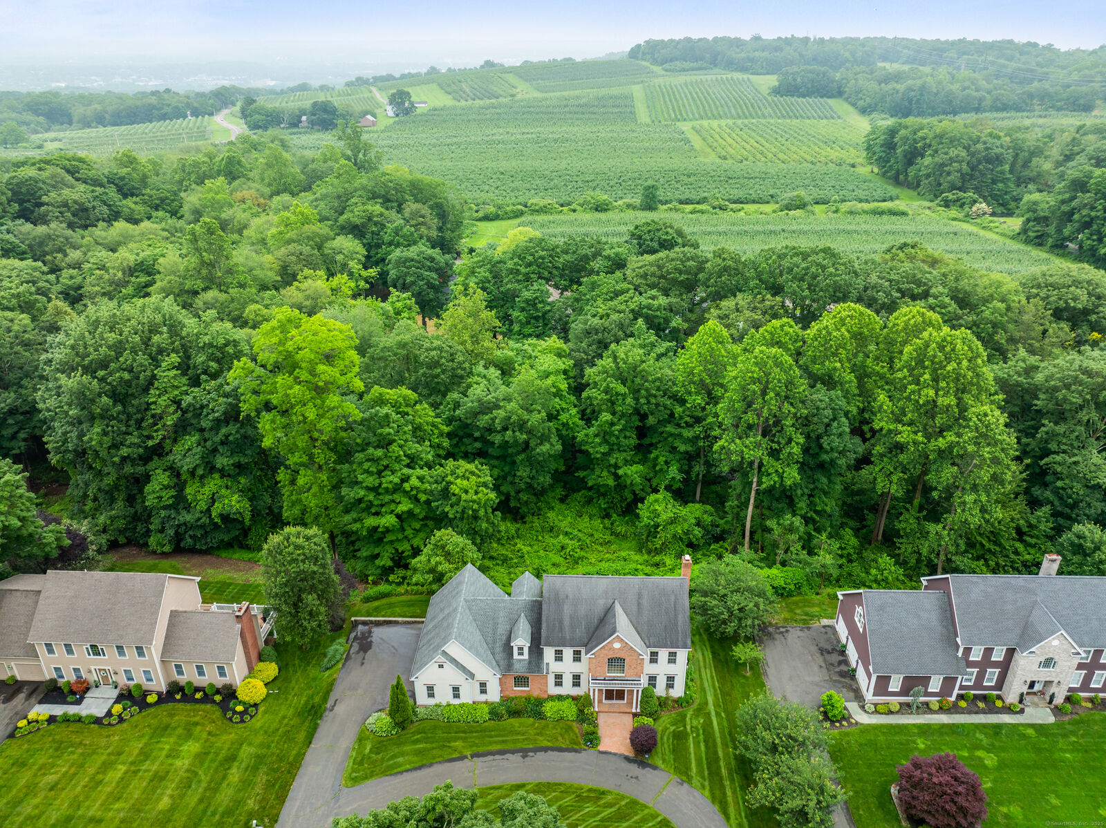 Property Photo:  9 Autumn Leaves Road  CT 06492 