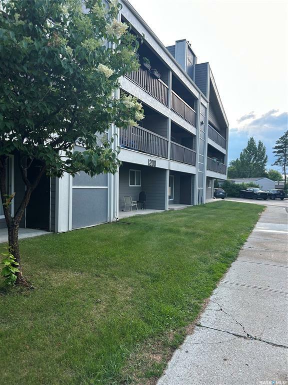425 115th Street E 1211  Saskatoon SK S7N 2E5 photo