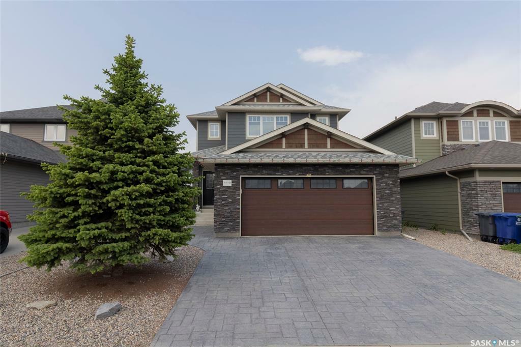 Property Photo: 1118 Denham Rise SK S7R 0B2