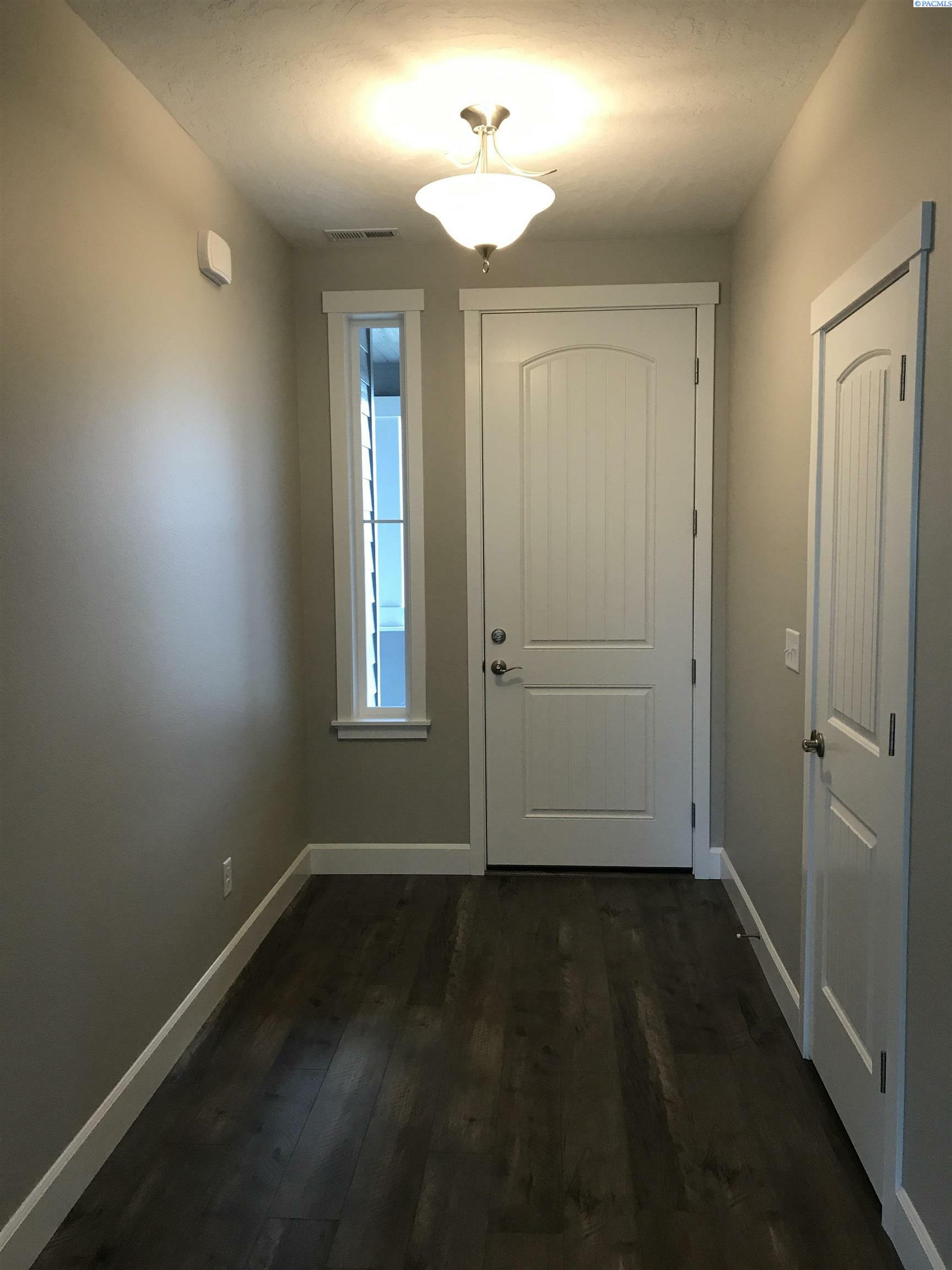 Property Photo: 8809 Bridger Court WA 99301