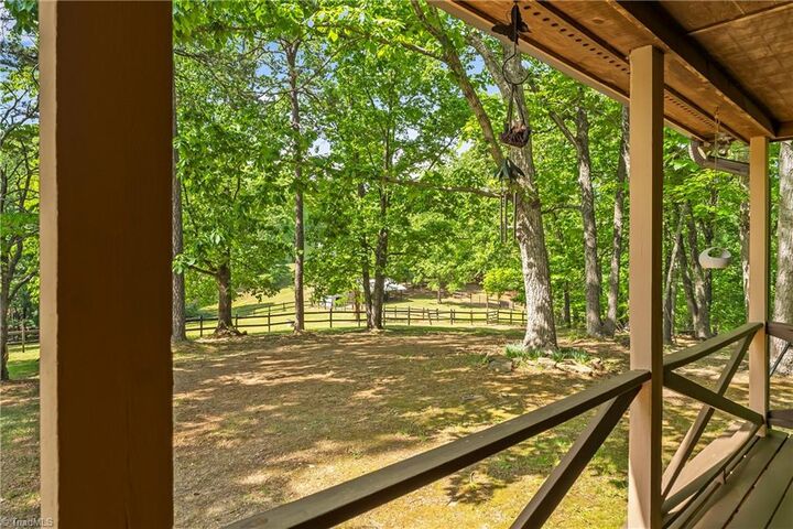 Property Photo:  536 Brookhaven Road  NC 28625 