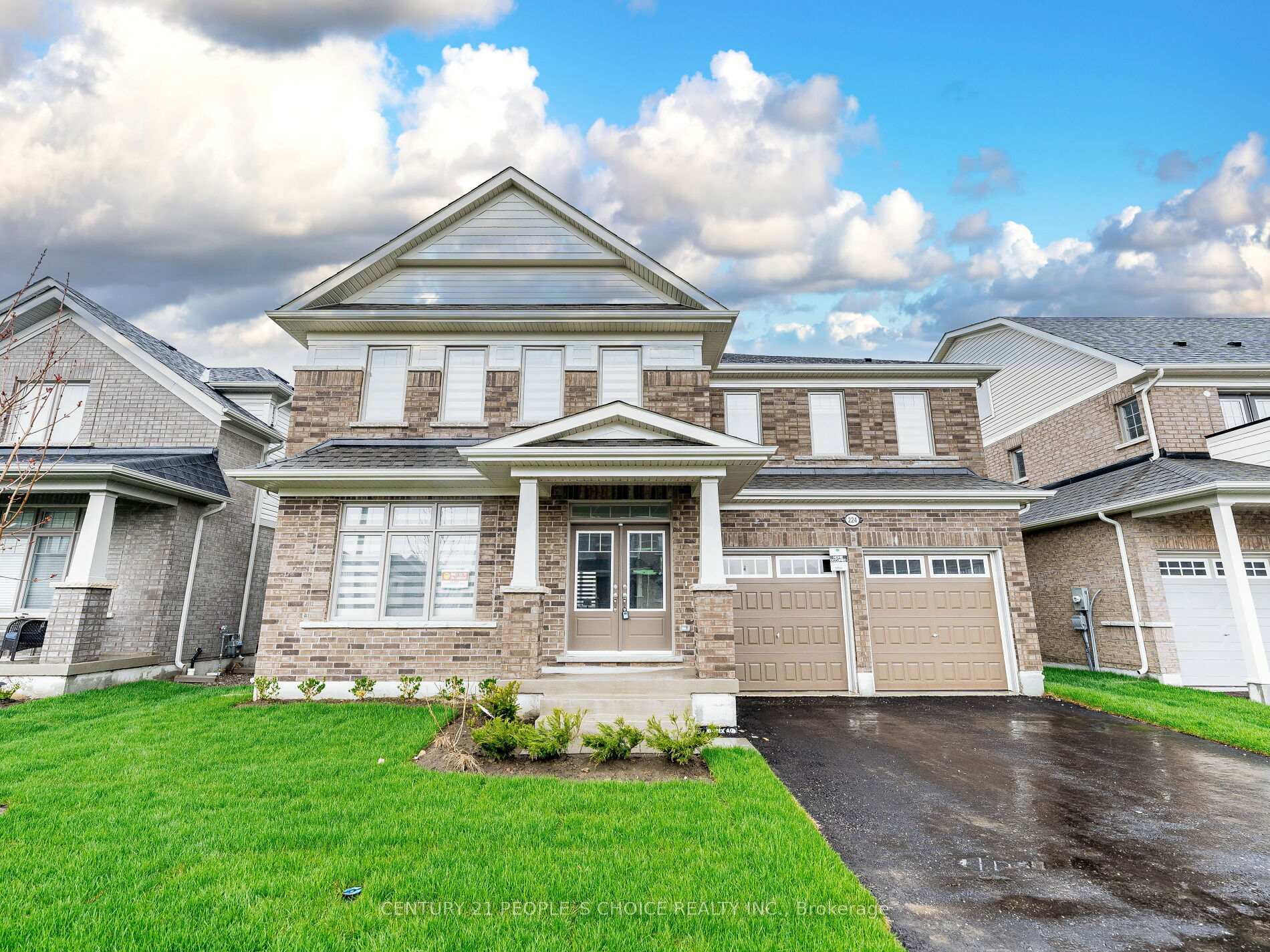 Property Photo: 224 Rea Drive ON N1M 0K1