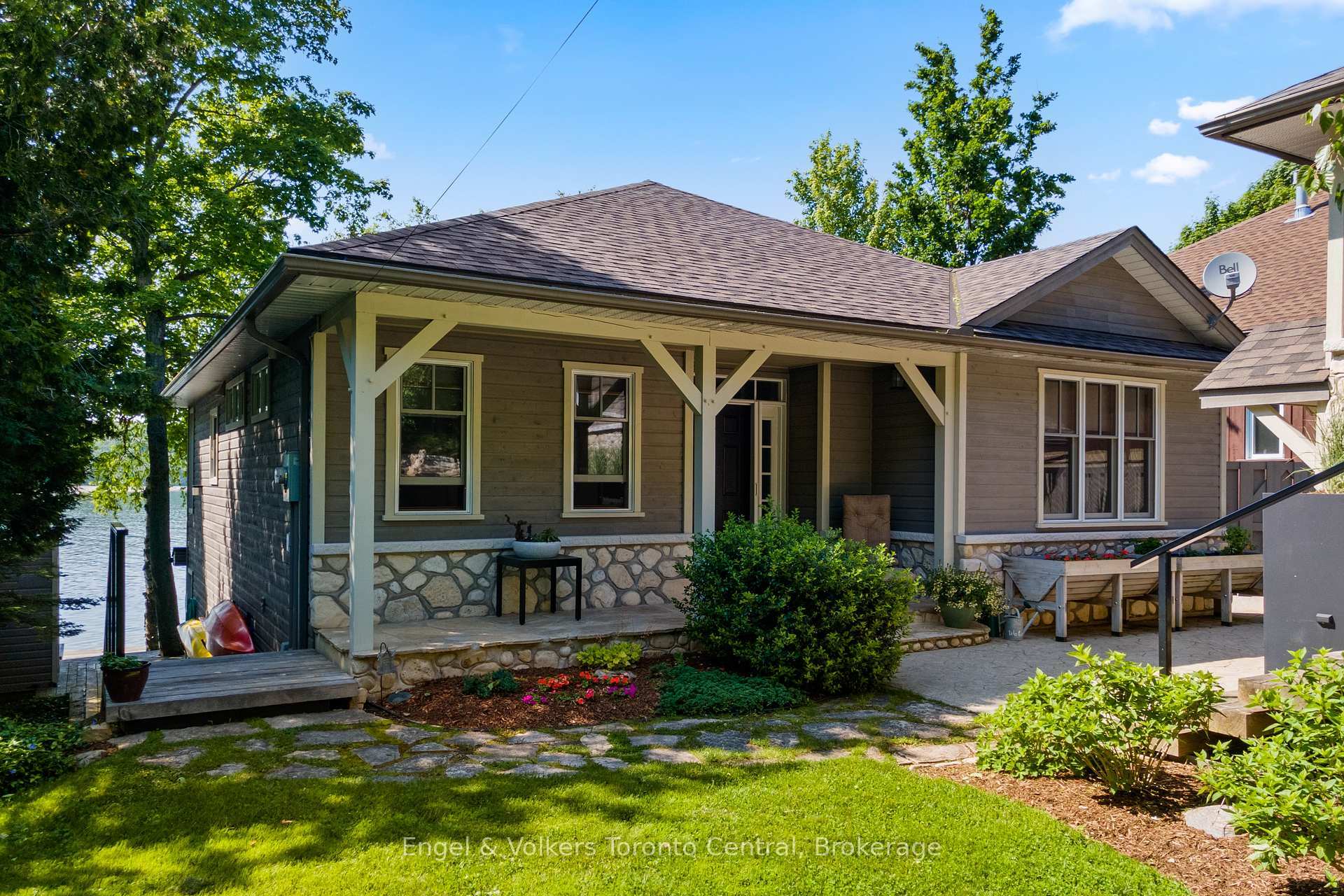 54 William Street  Northern Bruce Peninsula ON N0H 1W0 photo