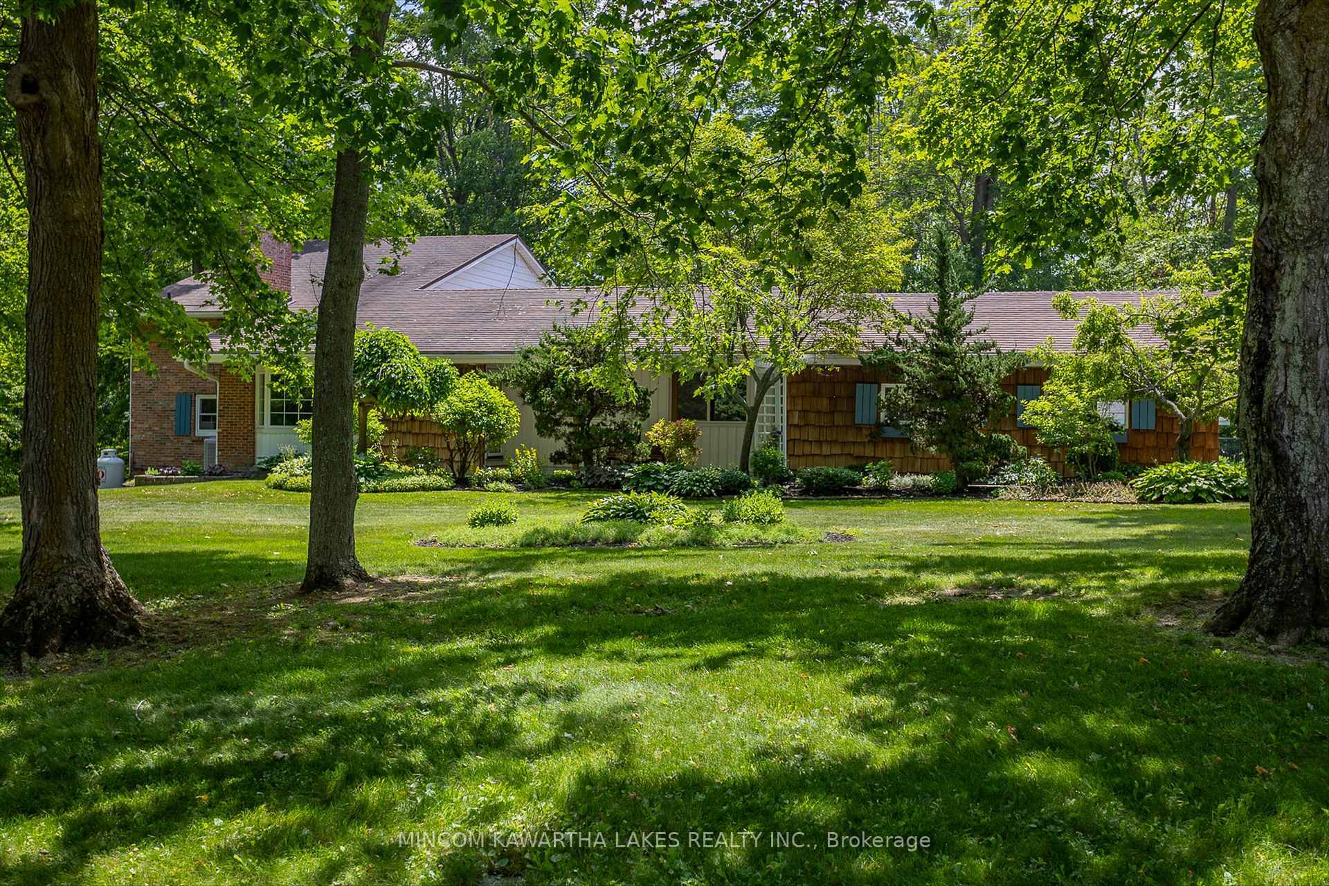 Property Photo: 1467 Sixth Line ON K9J 6X5