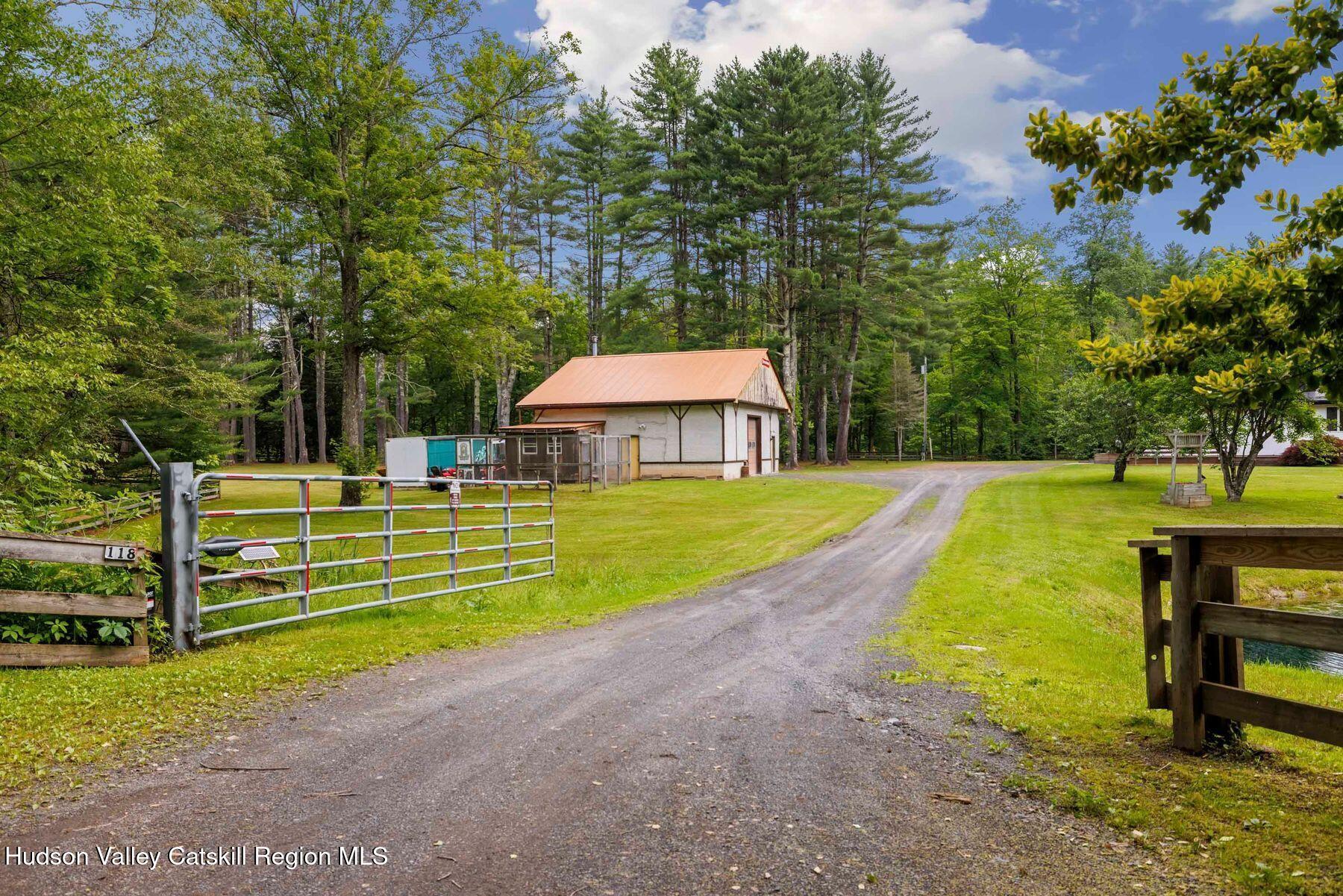 Property Photo:  118 Bennett  NY 12458 