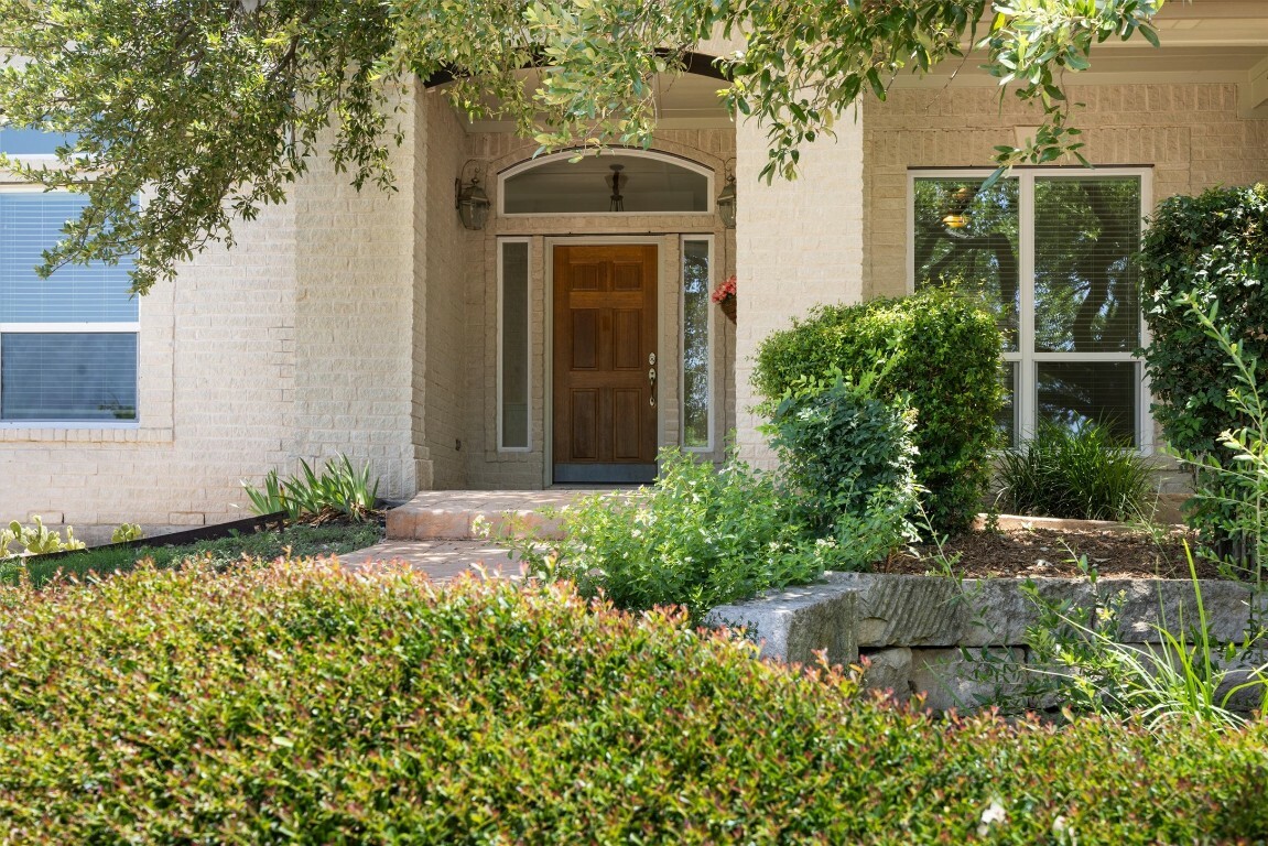Property Photo: 9601 Billingham Trail TX 78717