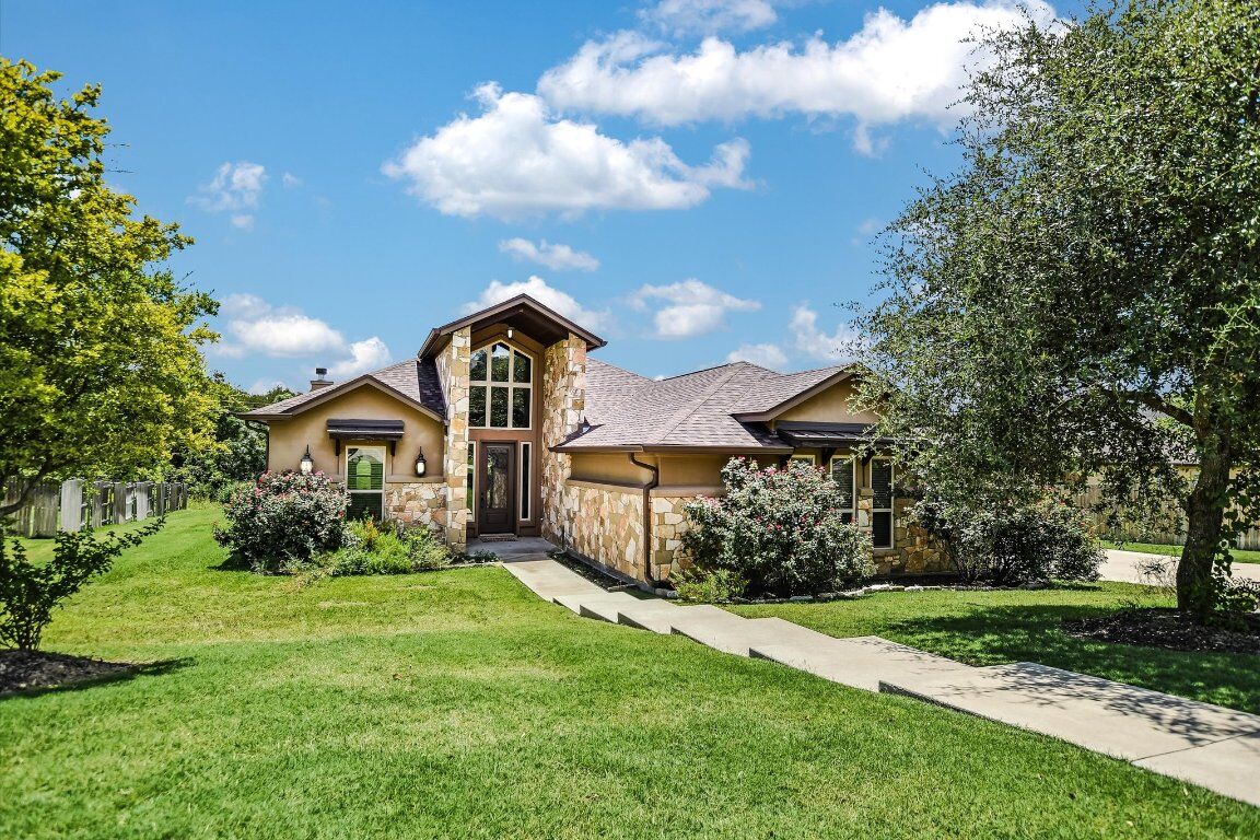 Property Photo: 2243 Woodland Bend Road TX 76571
