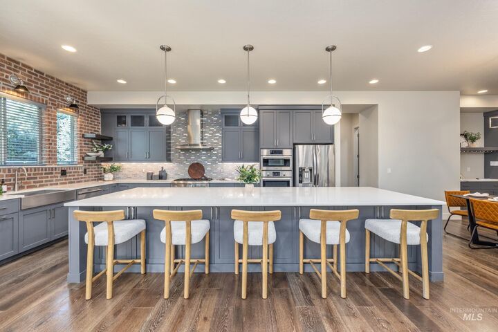 Property Photo: 983 W Water Vista St ID 83616