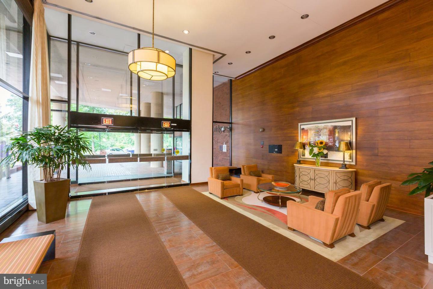 Property Photo: 2555 Pennsylvania Avenue NW 909 DC 20037