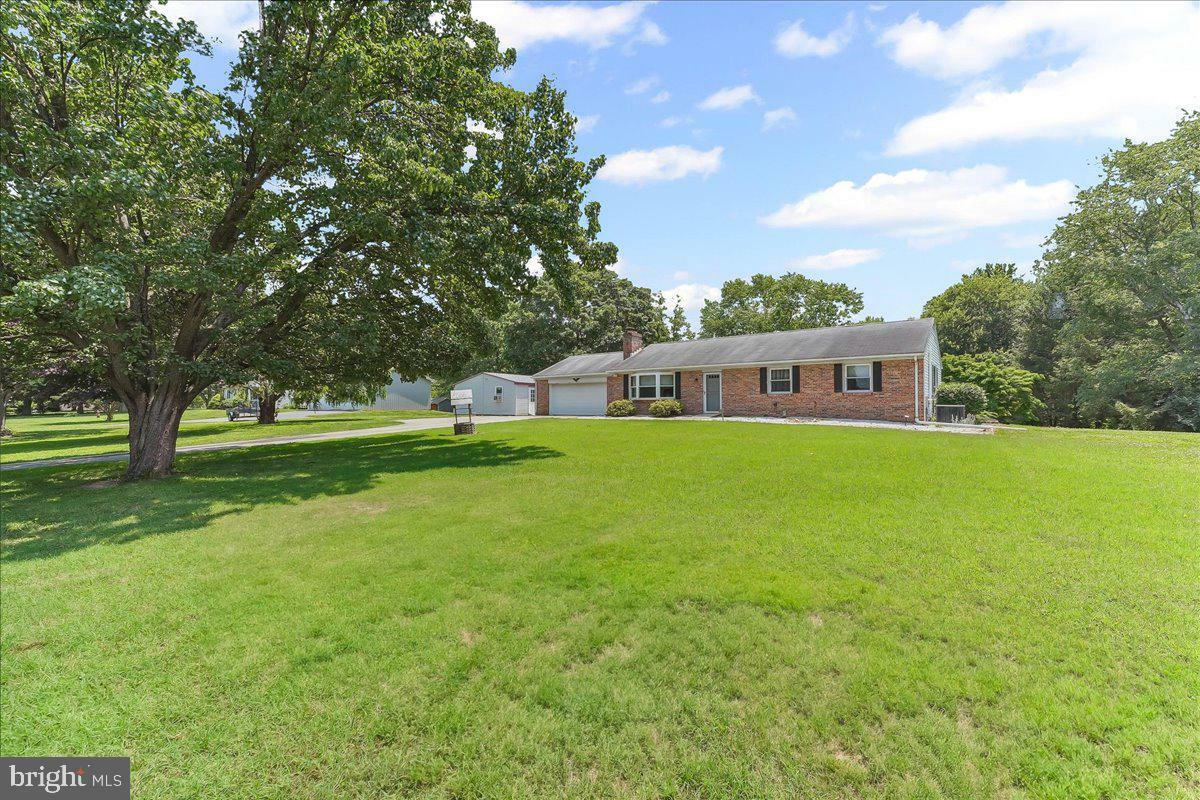Property Photo: 278 Waterway Road PA 19363