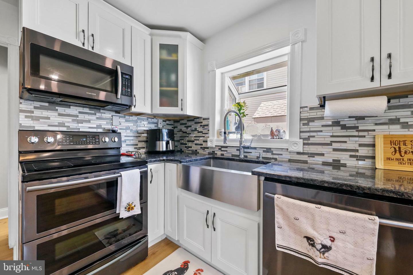 Property Photo: 36 Holbrook Lane NJ 08046