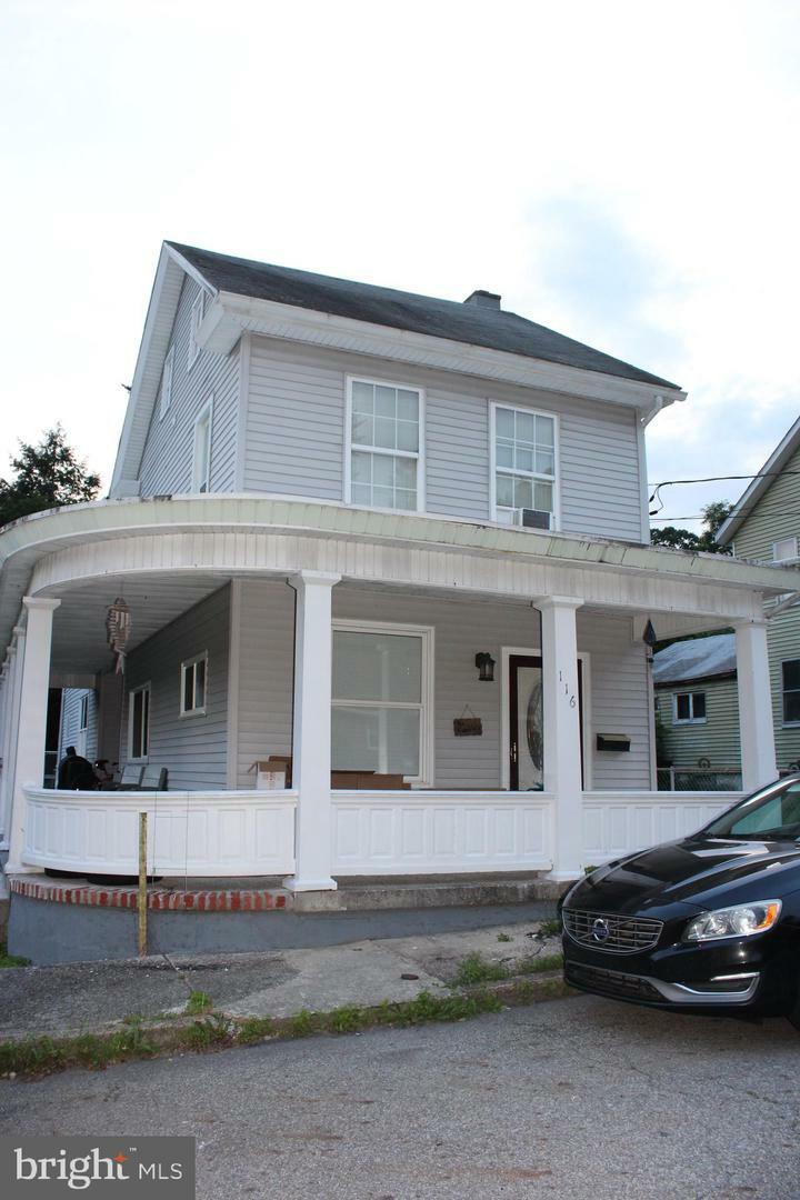 Property Photo: 116 Walnut Street PA 17098