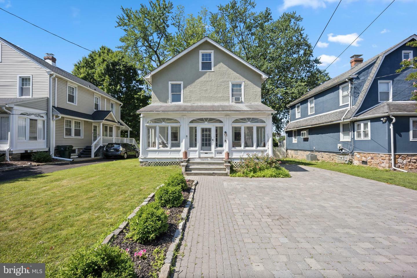 Property Photo: 2042 Susquehanna Road PA 19001