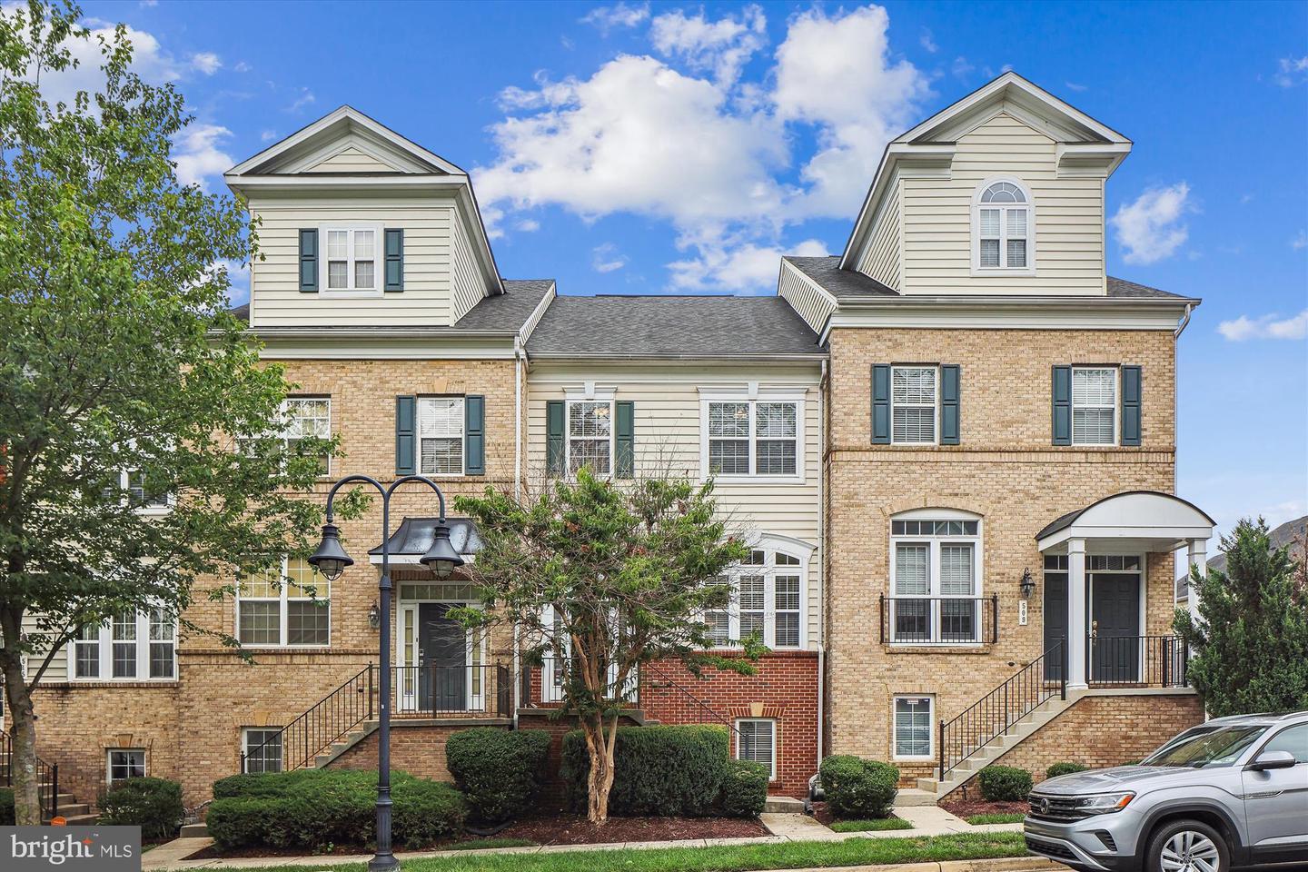 Property Photo: 511 Tailgate Terrace MD 20785