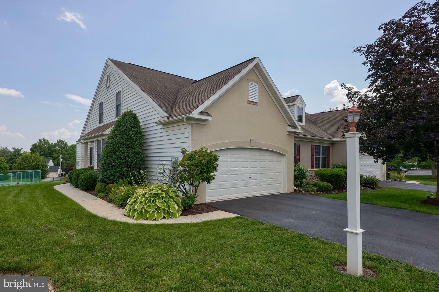24 Kennedy Street  Lancaster PA 17602 photo
