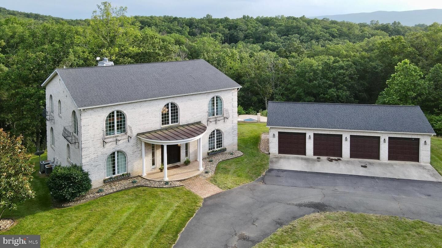 Property Photo:  207 Westview Drive  VA 22603 