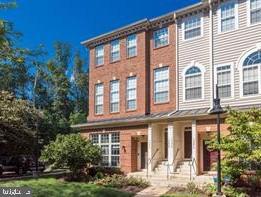 Property Photo: 15262 Rosemont Manor Drive VA 20169