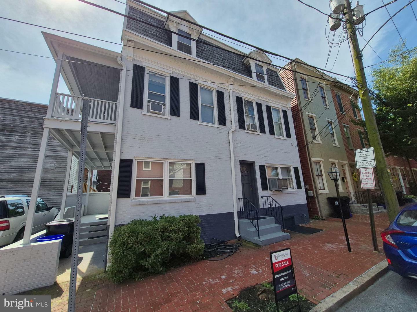 125 Washington Street  Harrisburg PA 17104 photo
