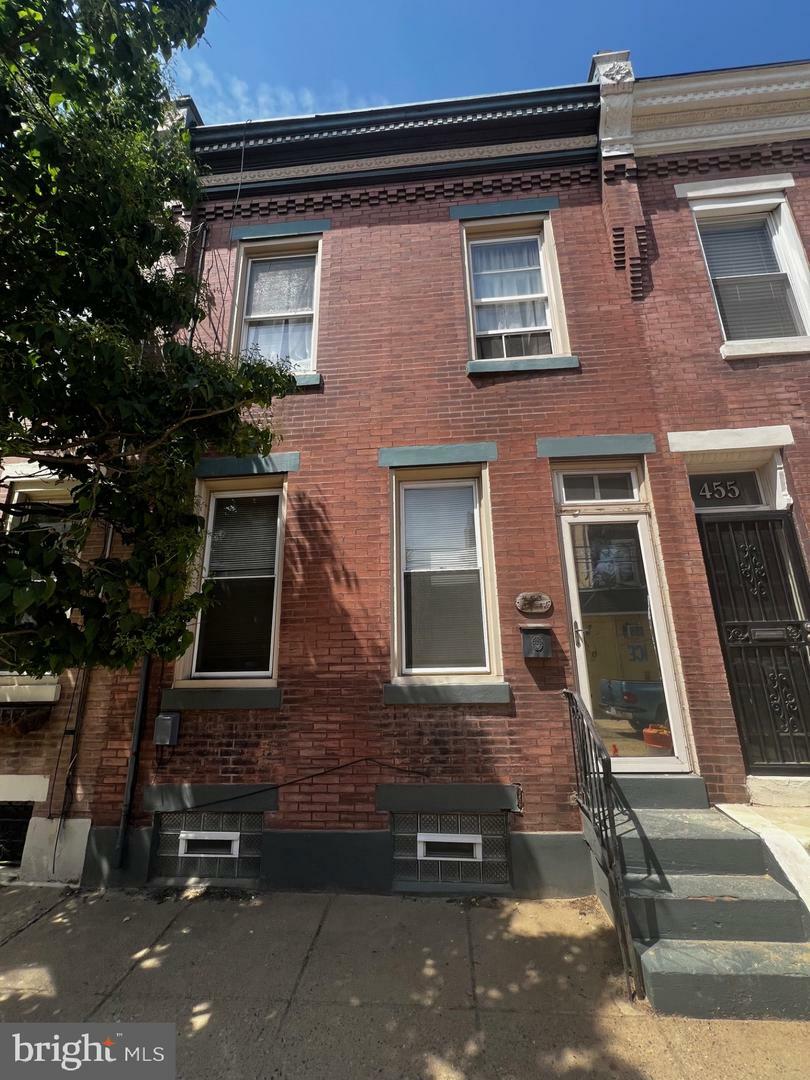 453 Belgrade Street  Philadelphia PA 19125 photo