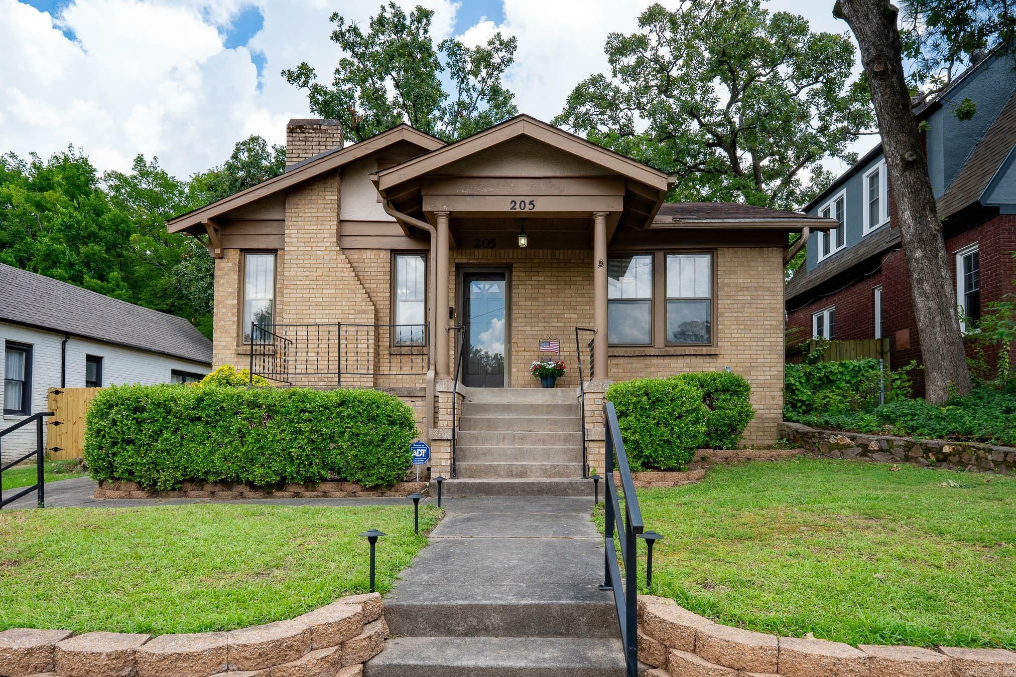 Property Photo: 205 S Martin Street AR 72205