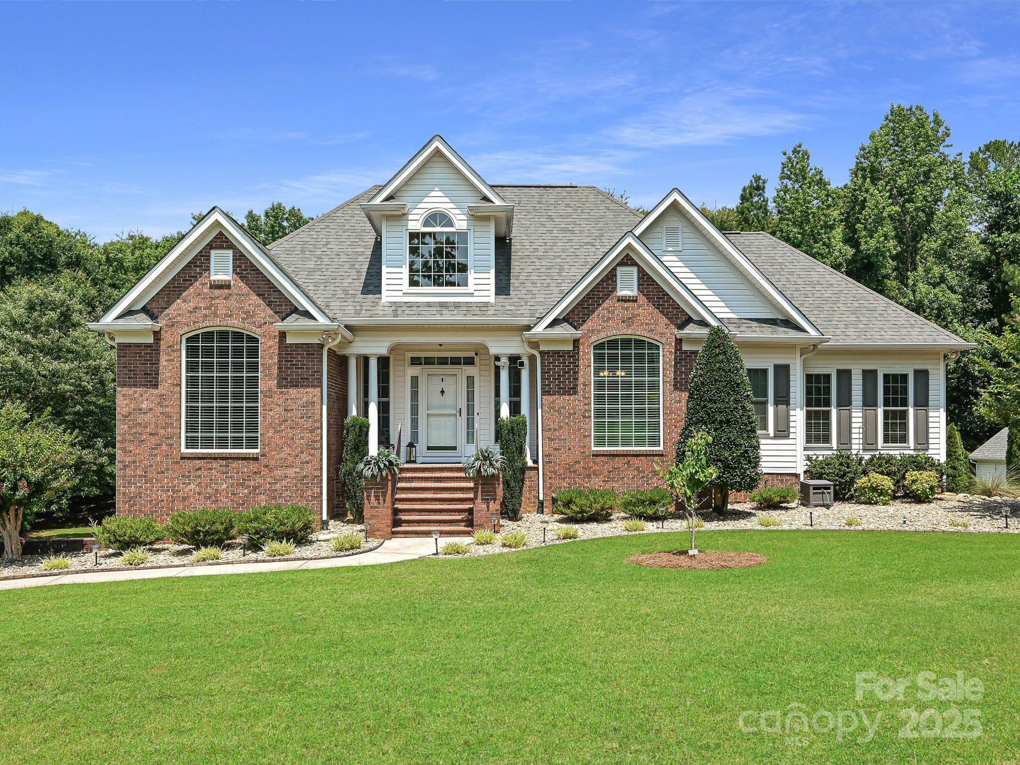 Property Photo: 1842 Caroline Way SC 29715
