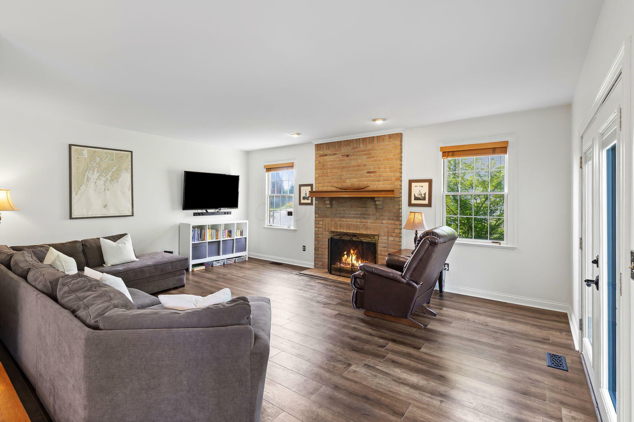 Property Photo: 271 Crawford Court OH 43082