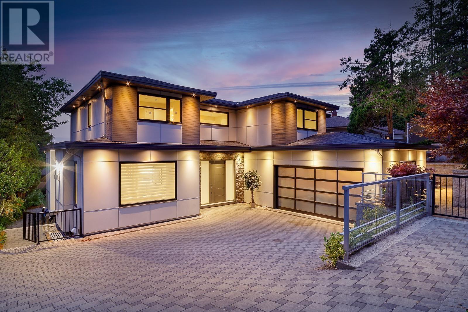 Property Photo: 517 Granada Crescent BC V7N 3A7