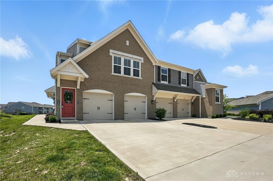 Property Photo: 69 Old Pond Road OH 45066