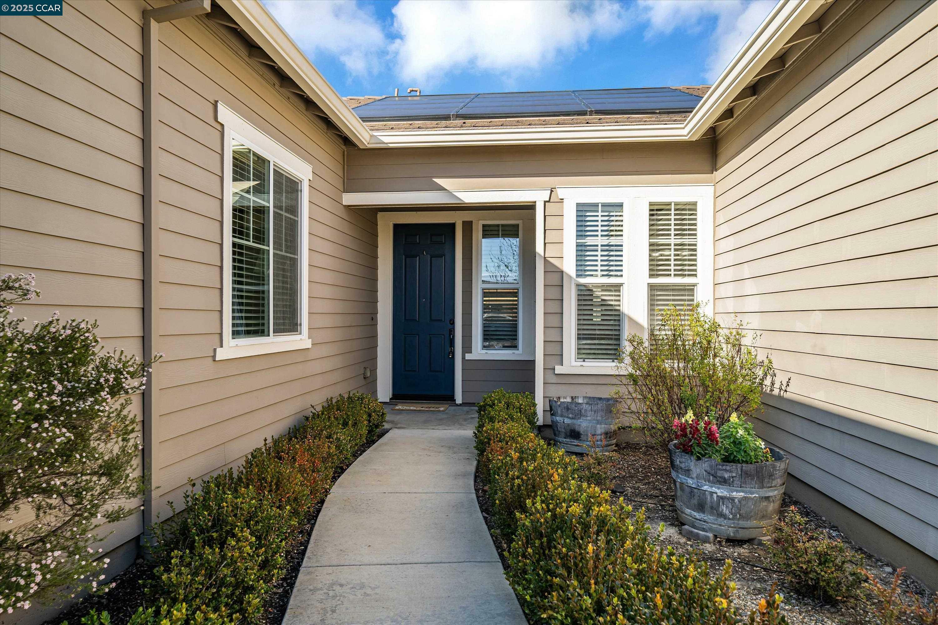 Property Photo:  6432 Laurel Creek Pl  CA 94551 