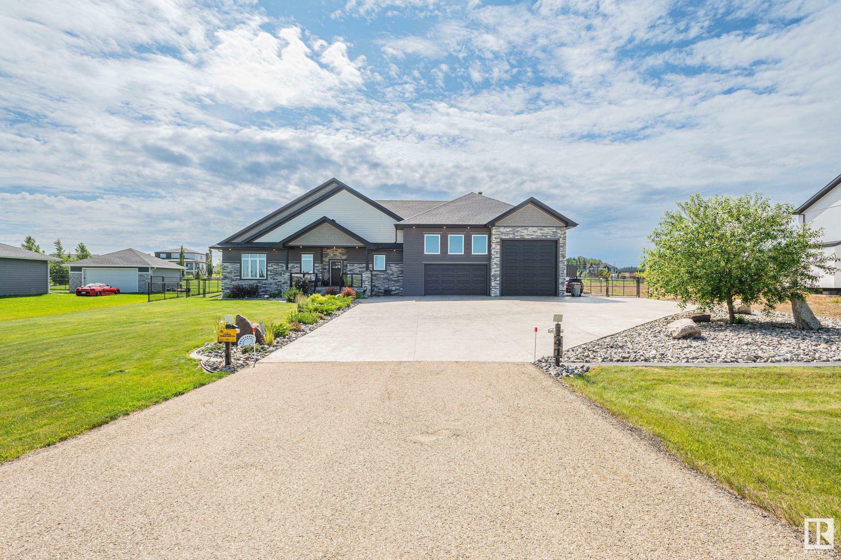 26409 Twp Road 532 A 41  Rural Parkland County AB T7X 0W7 photo
