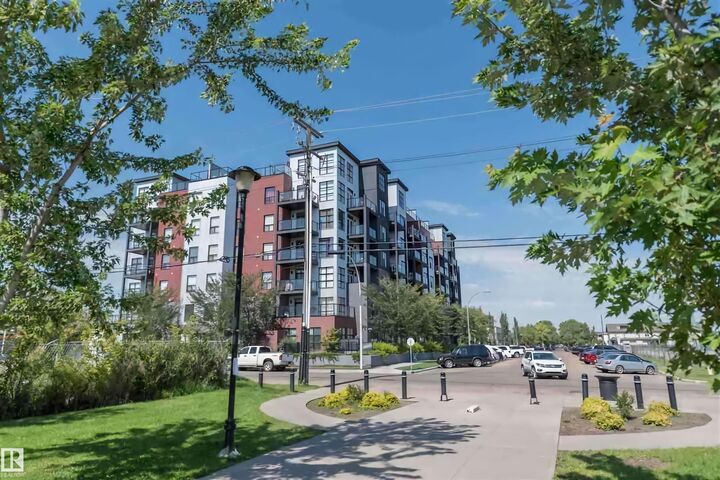 Property Photo: 10518 113 Street NW 108 AB T5H 0C6
