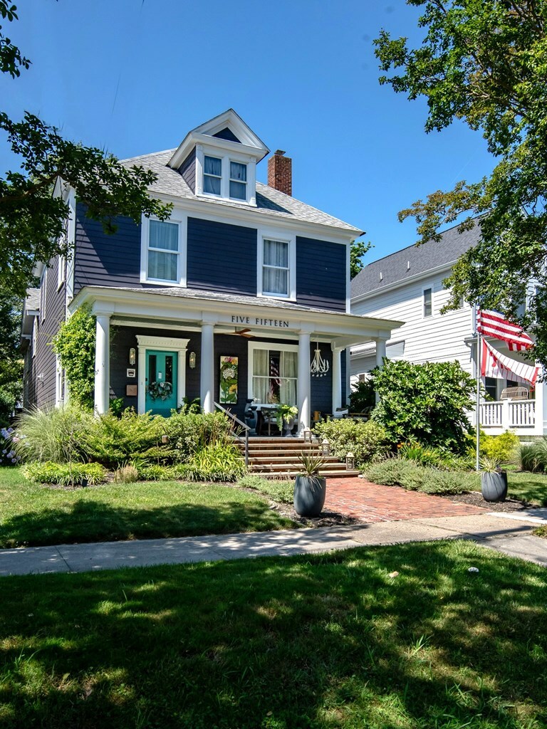 Property Photo: 515 Tazewell Ave VA 23310