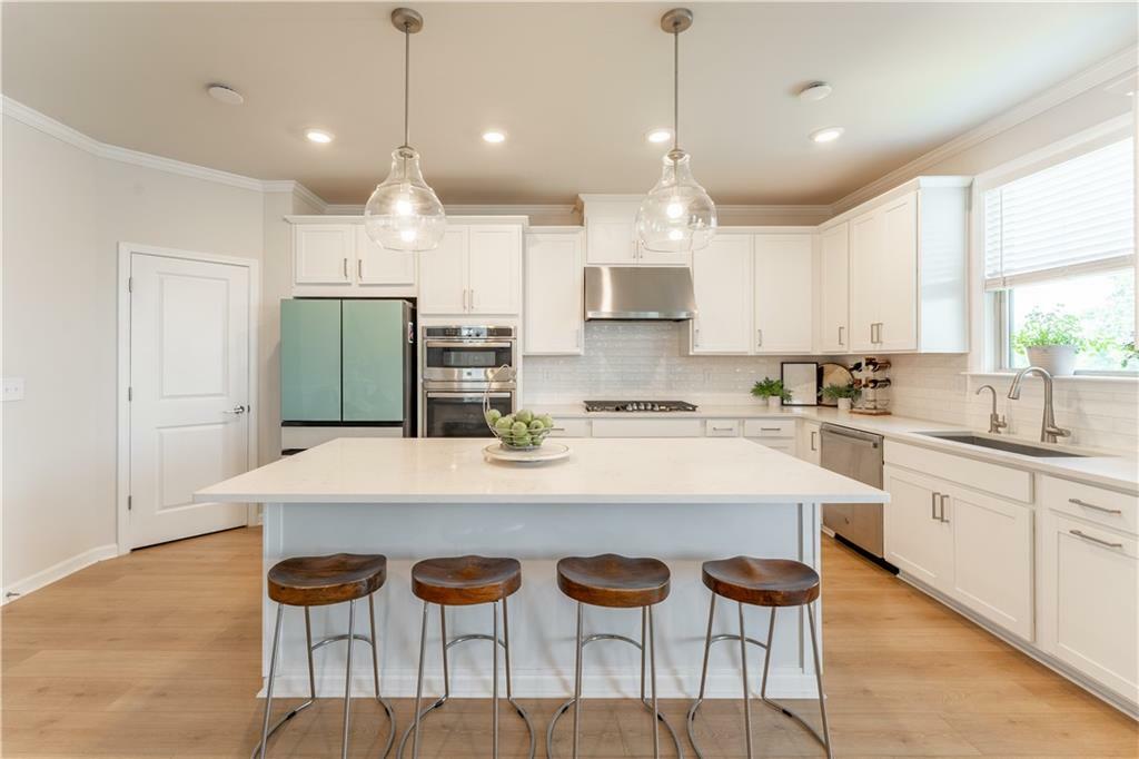 Property Photo: 8540 Stratford Oaks Avenue GA 30107