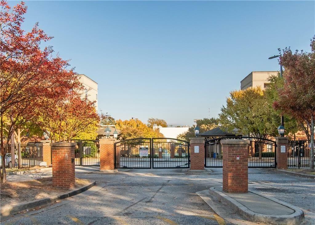 Property Photo: 898 Oak Street SW 3108 GA 30310
