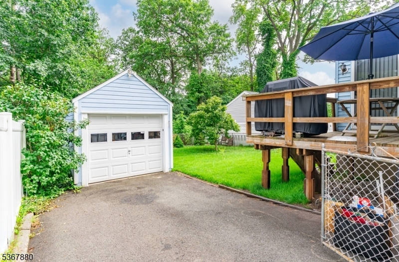 Property Photo: 283 Lansdowne Ave NJ 07083