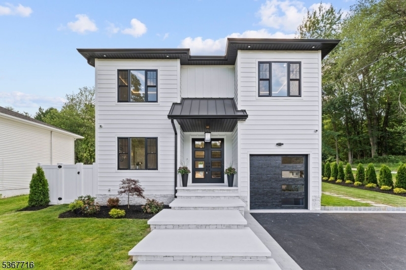 Property Photo: 281 N Livingston Ave NJ 07039