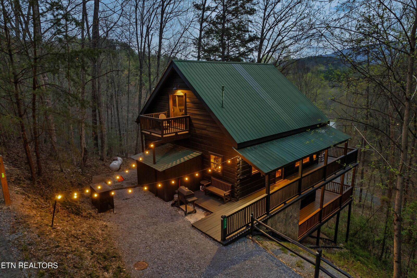 Property Photo:  2678 Possum Ridge Way  TN 37862 