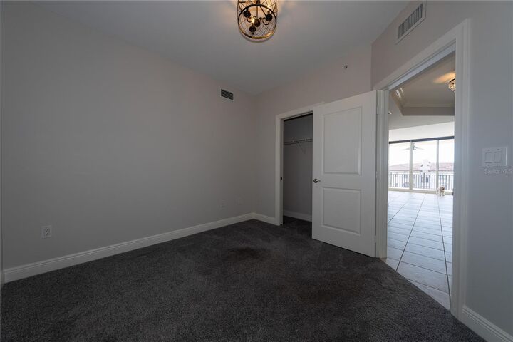 Property Photo: 5823 Bowen Daniel Drive 505 FL 33616